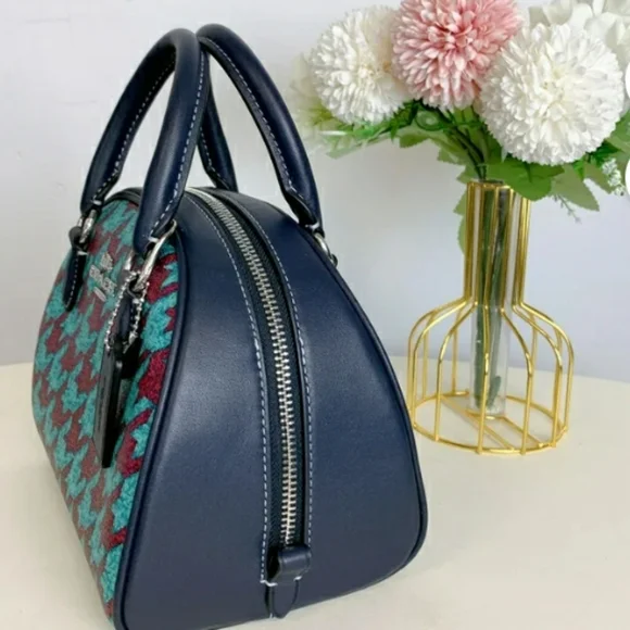 NWT COACH SYDNEY SATCHEL with HOUNDSTOOTH DESIGN CJ628 - Picture 8 of 13